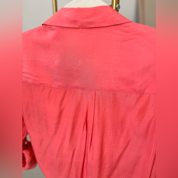 Express Button-up Blouse • Coral Pink • Collared • Medium • EUC! - Picture 8 of 9
